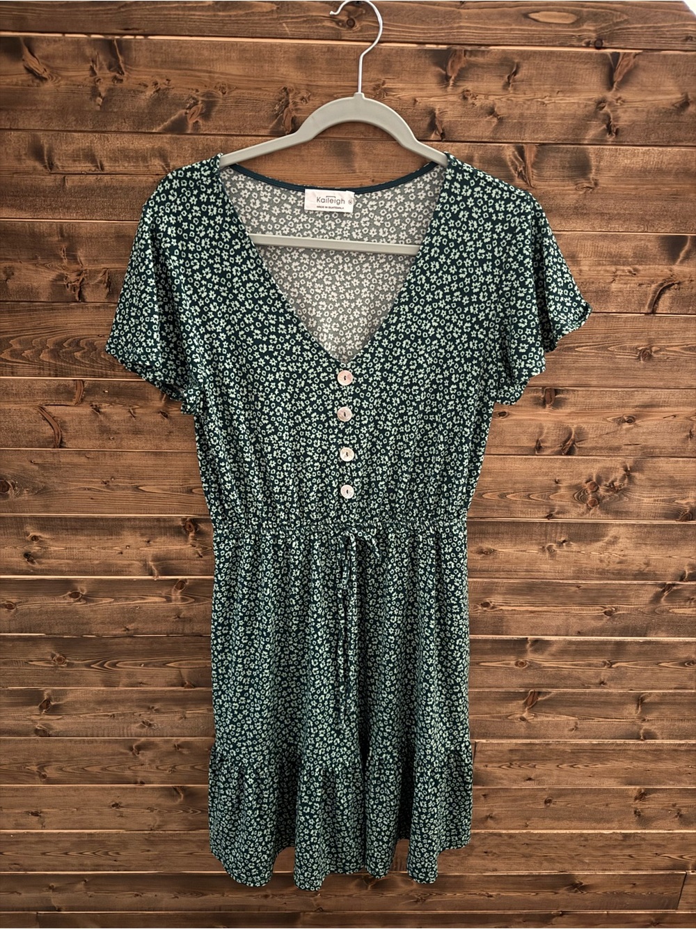 Kaileigh Samantha Green Floral Knit Tiered Dress